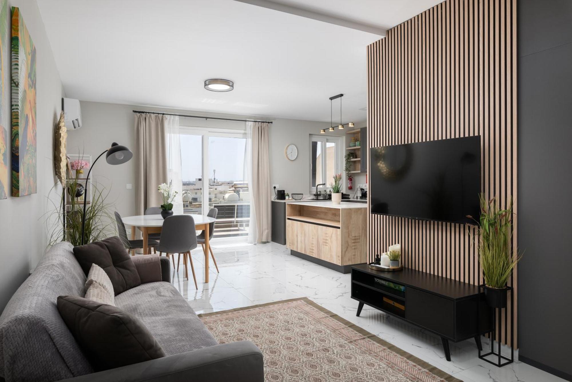 Modern 2Br Cosy Apartment With Large Terrace - Close To Manoel Island & Tigne Shopping Mall Sliema Exterior foto